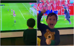 Thiago messi, mateo and ciro messi roccuzzo's cutest moments ever. Video Messi S Son Mateo Reacts To Free Kick Goal Vs Granada