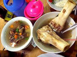 Sop tulang sumsum mba isye & iske : Makan Bareng Mas Agung 13 Tempat Makan Sop Tulang Sumsum Ter Lezat Di Jakarta