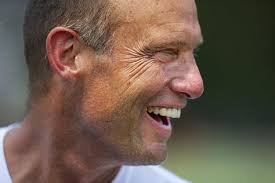 Canzano: Mike Riley has the ball in his hands again