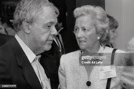 5,687 Say Lou Lou Photos & High Res Pictures