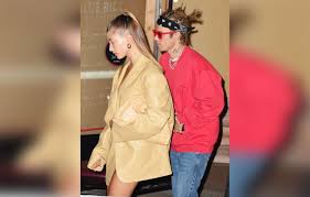 At the time, they were spotted riding around. Kylie Jenner Travis Scott Triple Date With Kendall Jenner Devin Booker Justin Hailey Bieber