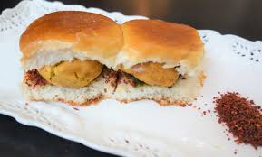 Mumbai Vada Pav Piping Pot Curry