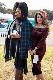 See more ideas about steeplechase, derby day, derby outfits. Charleston Fashion Goes To The Races With Outrageous Hats Bow Ties And Comfy Shoes Charleston Scene Postandcourier Com