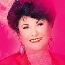 Marisa laurito (born 19 april 1951) is an italian actress, singer and television personality. Marisa Laurito Pagina Ufficiale F B Home Facebook