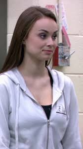 Otra escena en español-latino del episodio final de la temporada 2, Amanda  salvando a TNS 💗 por la lesión de Emily 😕 @Disney+ Latinoamérica te  perdiste la mejor serie, pero no lo entenderias 🫡 ...