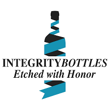 Amazon Com Integrity Bottles Premium Baby Yoda Stemless Wine Glass Hand Etched Sand Carved Drinking Glass Best Valentines Day Gifts For Women And Men Made In Usa 16 Oz Handmade Products