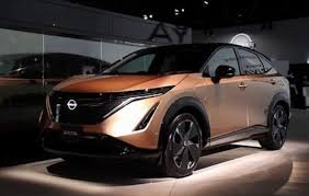 The ariya's interior looks futuristic and minimal. 2021 Nissan Ariya Is All Charged Up For Its Big Debut Tomorrow Carscoops