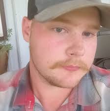 Can't hear girlfriend in Phasmophobia proximity chat?