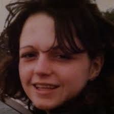 Cynthia Studebaker's Instagram, Twitter & Facebook