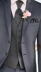 Blaue hochzeitsanzüge gibt es in diversen nuancen und passformen. Hochzeitsanzug Der Marke Wilvorst After Six Kollektion