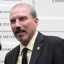 Bobby Kinnear's Instagram, Twitter & Facebook