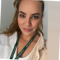 Ashley Paton's Instagram, Twitter & Facebook