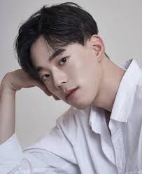 Yoo Young Mo (유영모)