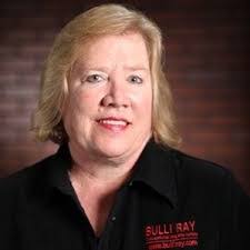 Mitzi Robinson's Instagram, Twitter & Facebook