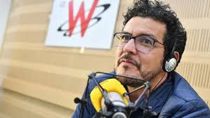 Un operador técnico se encargará de lograr que el programa salga al aire, manejando el dispositivo que posibilita la emisión. Arrancan Cambios De Programacion En Wradio Kienyke