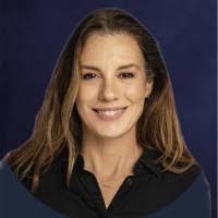 Tessa Heath's Instagram, Twitter & Facebook