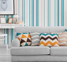 Subtlety, elegance and modernity are the strengths of these striped wall coverings offered by illustrious brands like matthew williamson. 30 Striped Wallpaper Designs To Inspire You