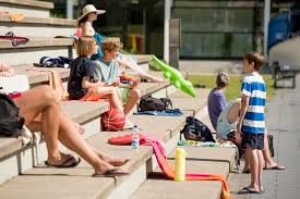 Club der roten bander (the red band society) (2015) tv series. Club Der Roten Bander Cdrb Staffel 1 Episodenguide Fernsehserien De