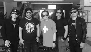 3 musisi pop indonesia yang ternyata juga punya band metal. Indonesian Band Jamrud To Release New Album This Friday