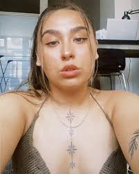 Maisie Young (@maisieyoung__) • Instagram photos and videos