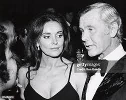 Joanna Carson's Instagram, Twitter & Facebook