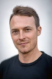 Josh Hanner's Instagram, Twitter & Facebook