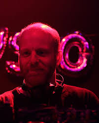 The JuanMacLean y Nancy Whang: Fiesta con los negociantes de la música