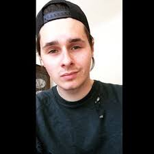 The First 'Tomb Raider' Trailer Divides Twitter On Basically Everything But  The Most Important Part — VIDEO