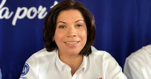 Itzel Balderas presenta sus propuestas