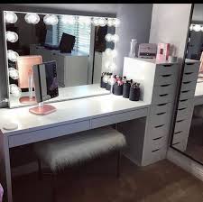 Makeup Studio Decor Ideas Komnata Dlya Makiyazha Stolik Dlya Makiyazha Preobrazheniya Komnaty