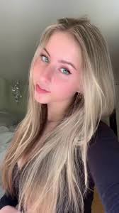 Rose Yeager's Instagram, Twitter & Facebook