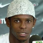 Erick Flores :: Photos :: playmakerstats.com