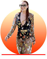 When lindsay lohan's beach club first aired, the ratings were ok. Literal Tumbleweeds And One Feral Kitten Lindsay Lohan S Shuttered Greek Beach Club Is Still Inspiring Pilgrimages Vanity Fair