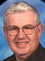 Robert E. Tuttle Obituary December 14, 2022