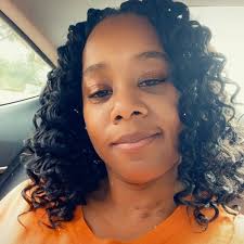 I think when girls start liking pink again it means they're healing.💕🎀💓