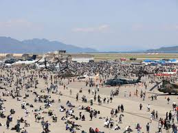 岩国でフレンドシップデー 13万人来場、日米交流や飛行展示を楽しむ - 周南経済新聞