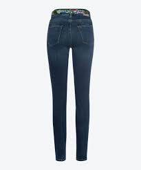 Can't remember to forget you fedde le grand remix. Brax Damen Jeans Style Shakira Bequem Online Kaufen Bei Tara M De