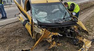 Un accident a avut loc joi, în județul sibiu. Foto Accident Grav Pe Dn1 Trei MorÈ›i È™i O Femeie InsÄƒrcinatÄƒ RÄƒnitÄƒ DupÄƒ Impactul Frontal Dintre DouÄƒ MaÈ™ini Digi24