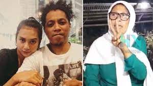 Kasih 2 Syarat Jika Arie Kriting Ingin Direstui Ibunda Indah Permatasari Menangis Dia Abaikan Tribunnews Bogor