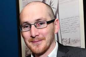 Tribute to well-known former vicar and mayor who played key role in Nypro  disaster aftermath