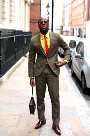 Black And Yellow Button Up Shirt Mens 5 Best Dress Shirt Colours For Men When To Wear Them Mens Fashion Edgy Yellow Shirt Dress Best Dress Shirts