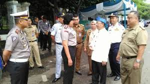 14328 lowongan kerja dishub dki jakarta bulan oktober 2020. Siapkan Surat Lengkap Saat Berkendara Operasi Gabungan Digelar Di Cianjur Di Tiga Titik Ini Tribun Jabar
