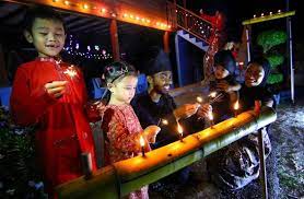 Pertandingan suara emas aidilfitri 12.00 tgh : 1 Syawal Tak Boleh Ditunda Tetapi Sambutan Aidilfitri Mungkin Dilewatkan Menteri Agama Semasa Mstar