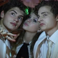 Filme cu Gregg Sulkin