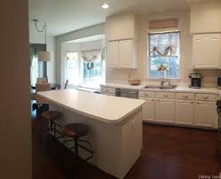 how to choose interior paint colors for