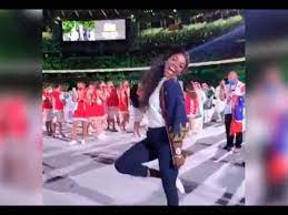 The colombian won the gold medal at the rio games with a jump of 15.17m and thus improved on her silver medal she won at the london games in 2012. 5iv8hsklrgh Am