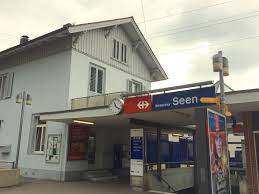 1100 züge fahren jeden tag durch den viertgrössten knotenbahnhof der schweiz. Bahnhof Winterthur Seen Wikipedia