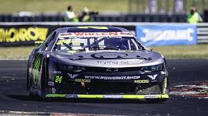 Meine fahrt mit 1000 pferdestärken. Jacques Villeneuve Bringt 2020 Eigenes Euro Nascar Team An Den Start