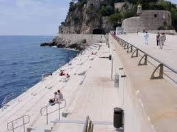 Der strand heißt cap taillat und liegt ca. Monaco Bild Strand Larvotto In Monaco Monte Carlo