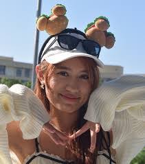 Alyssa Anello's Instagram, Twitter & Facebook